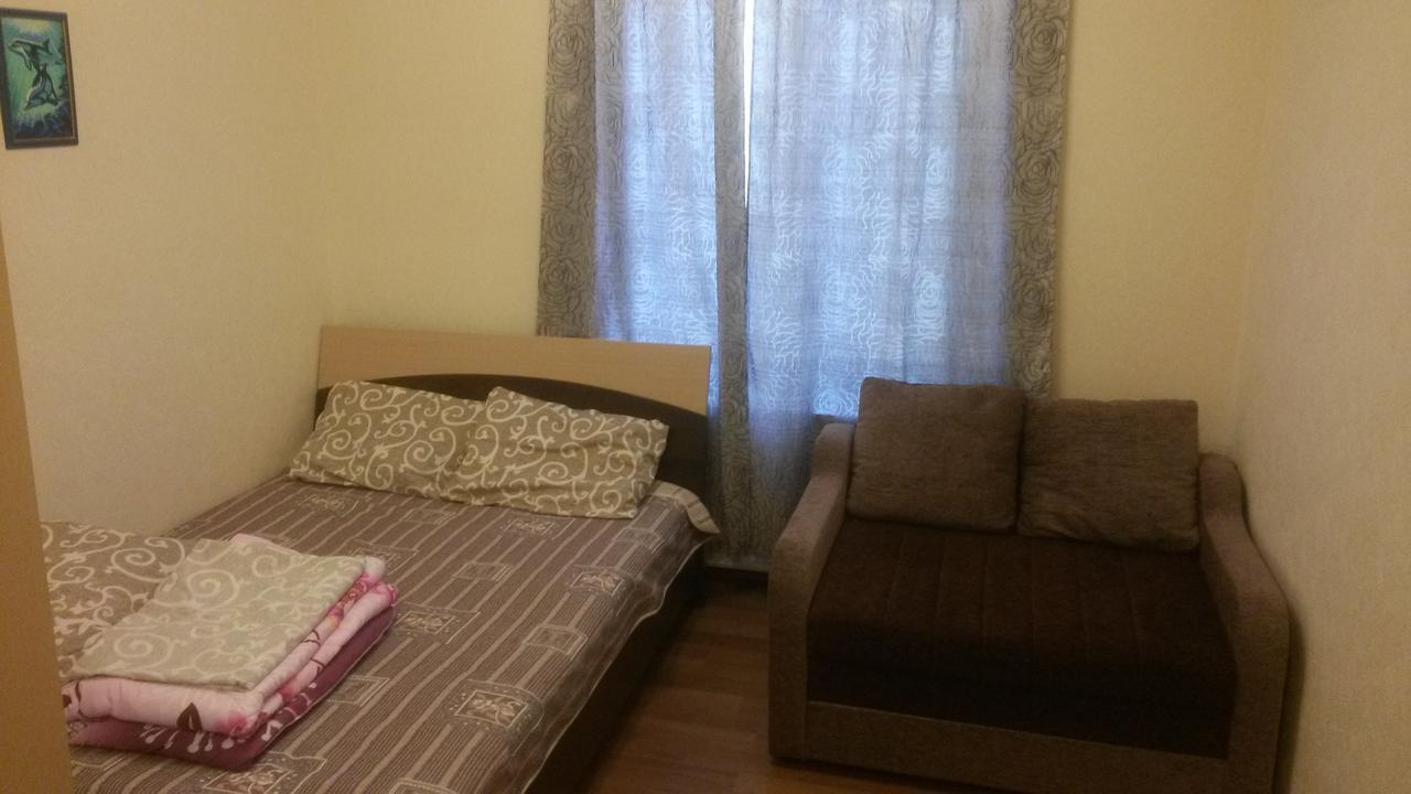 Apartment Darvina 20, на улдарвина дом 20 *